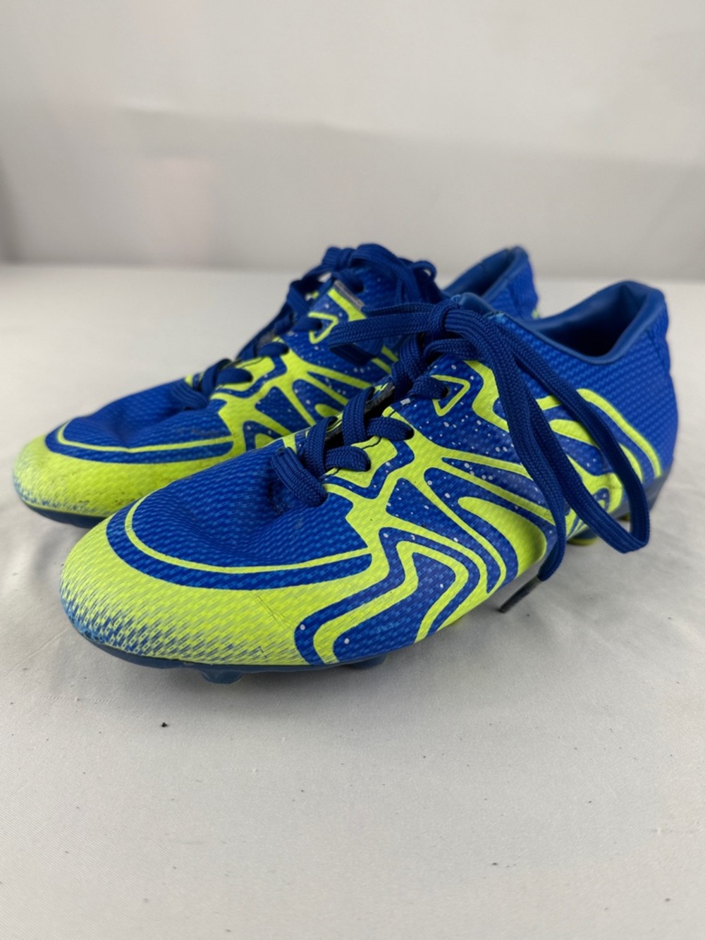 Dream Pairs Kids Blue & Neon Yellow Soccer Cleats